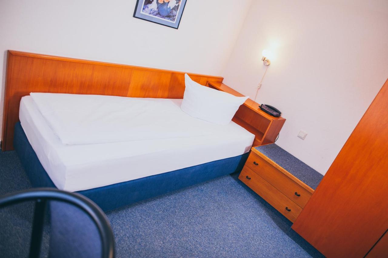 Hotel Zum Grunewald Dinslaken Eksteriør bilde